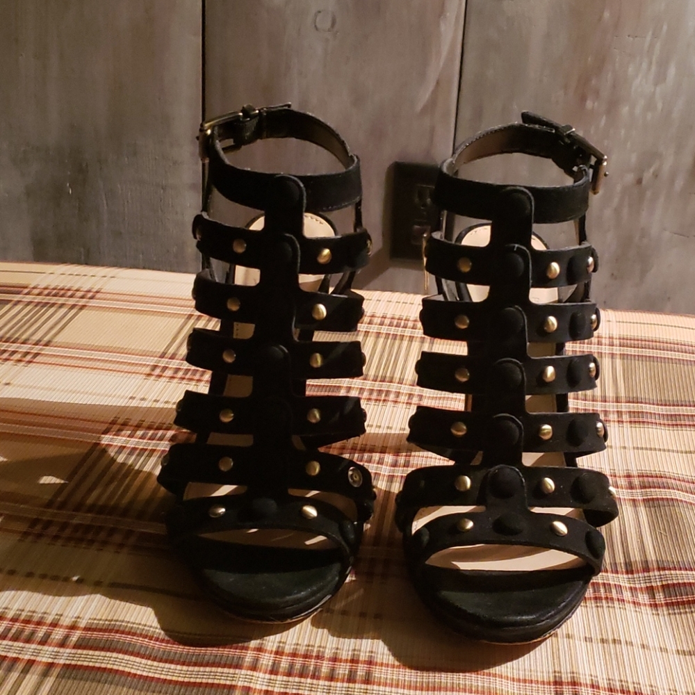 Caged Heel